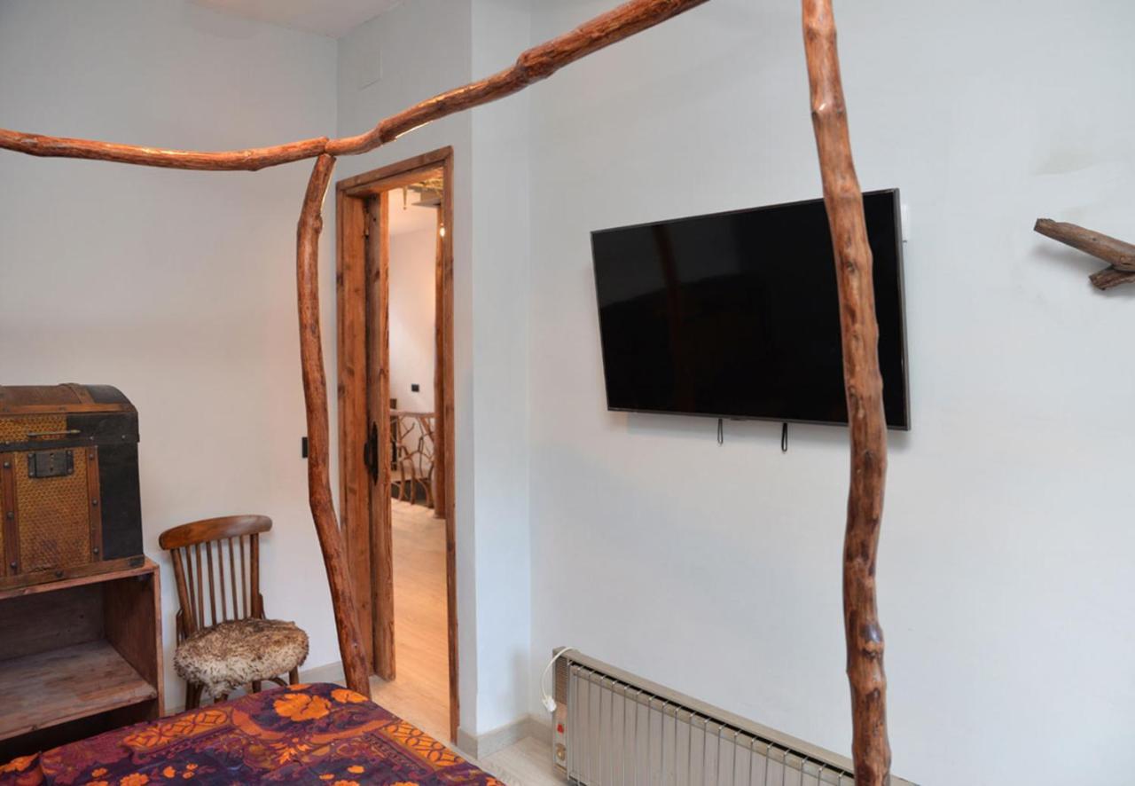شقة Triplex Rustico-Moderno Hasta 18 Plazas - Pobla De Lillet لا بوبلا دي لايليت المظهر الخارجي الصورة